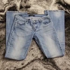 Levi's 524 too superlow